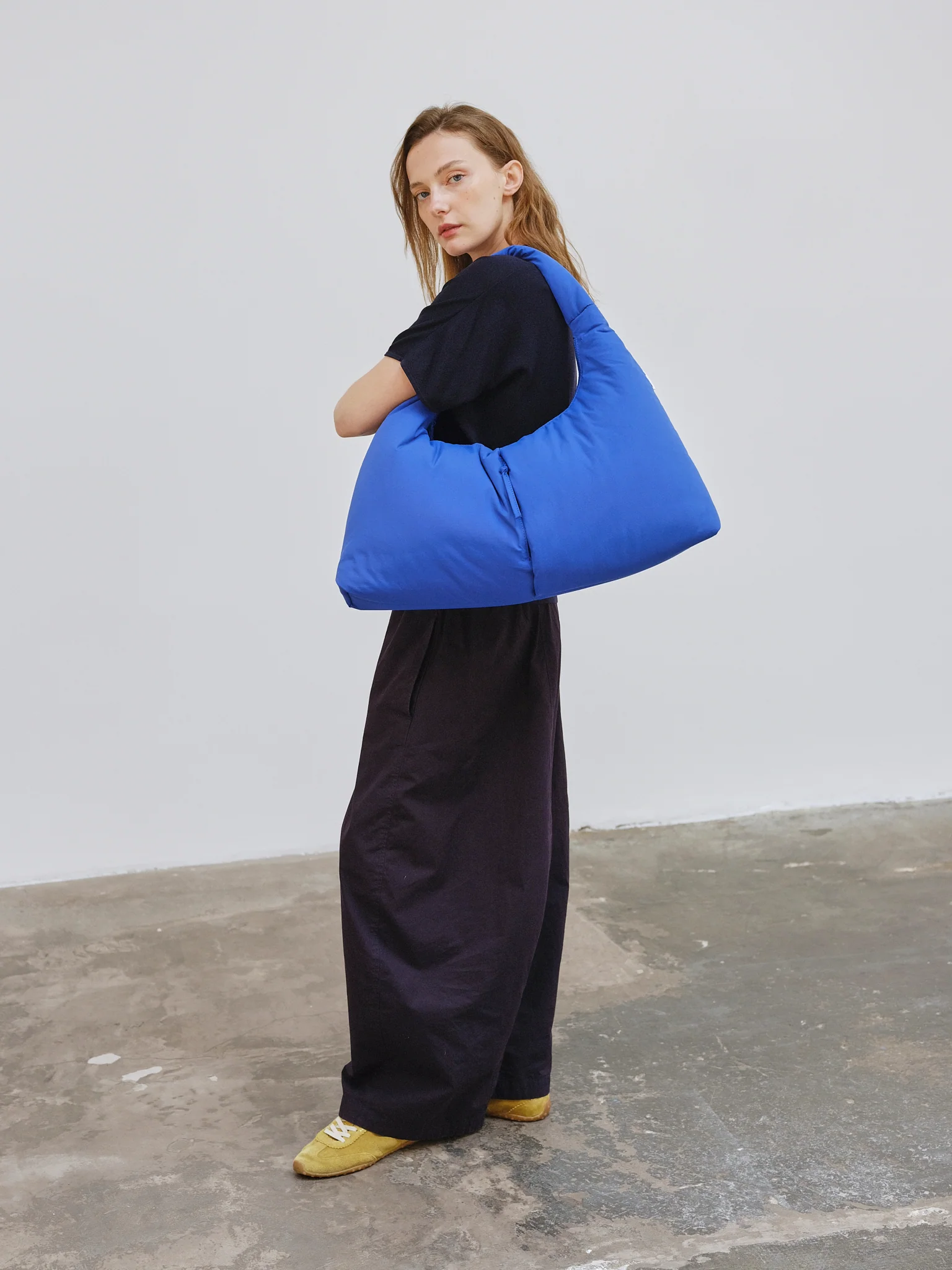 Nico Large Bag - Image 19