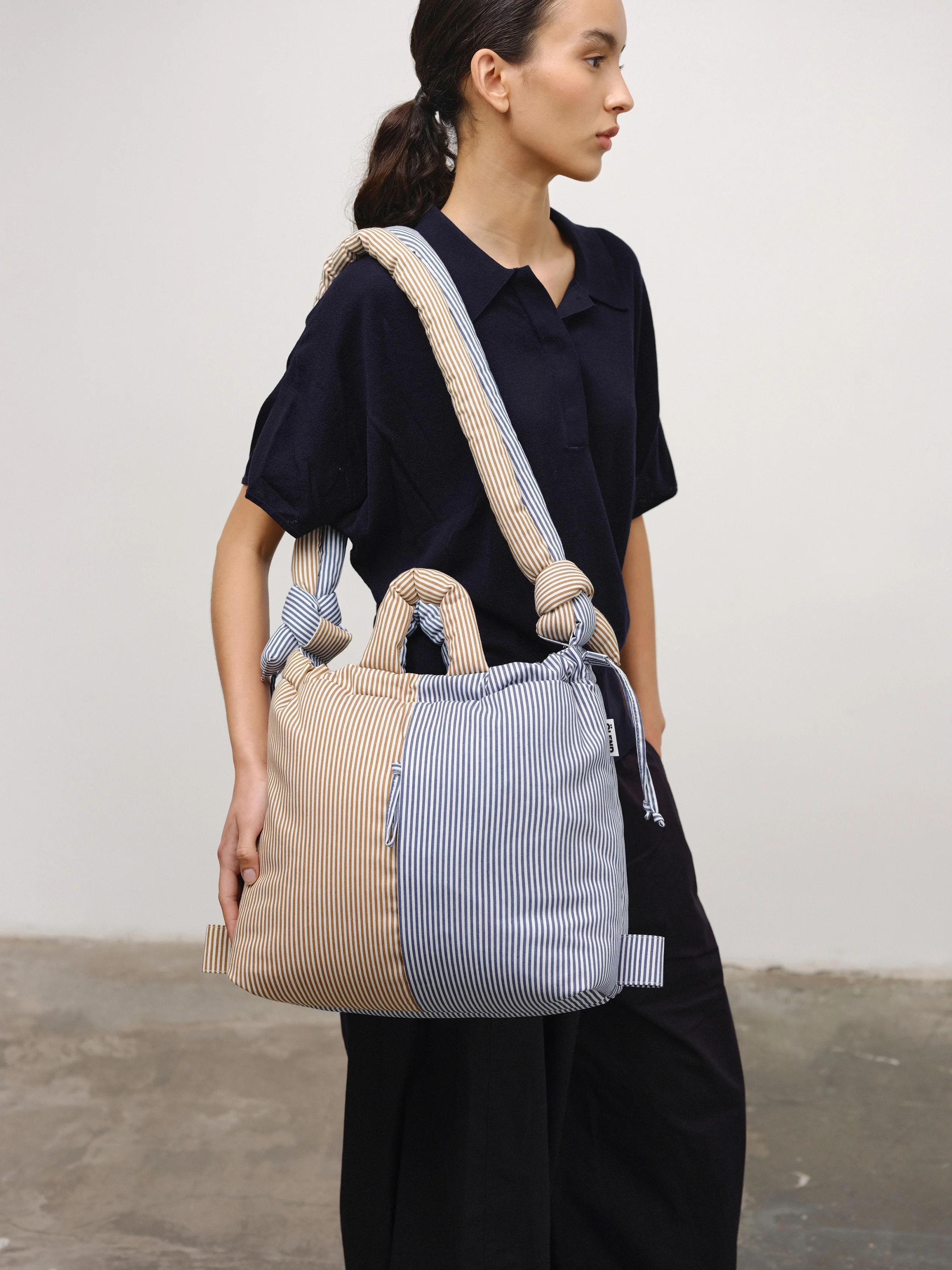 Ona Soft Bag - Image 151