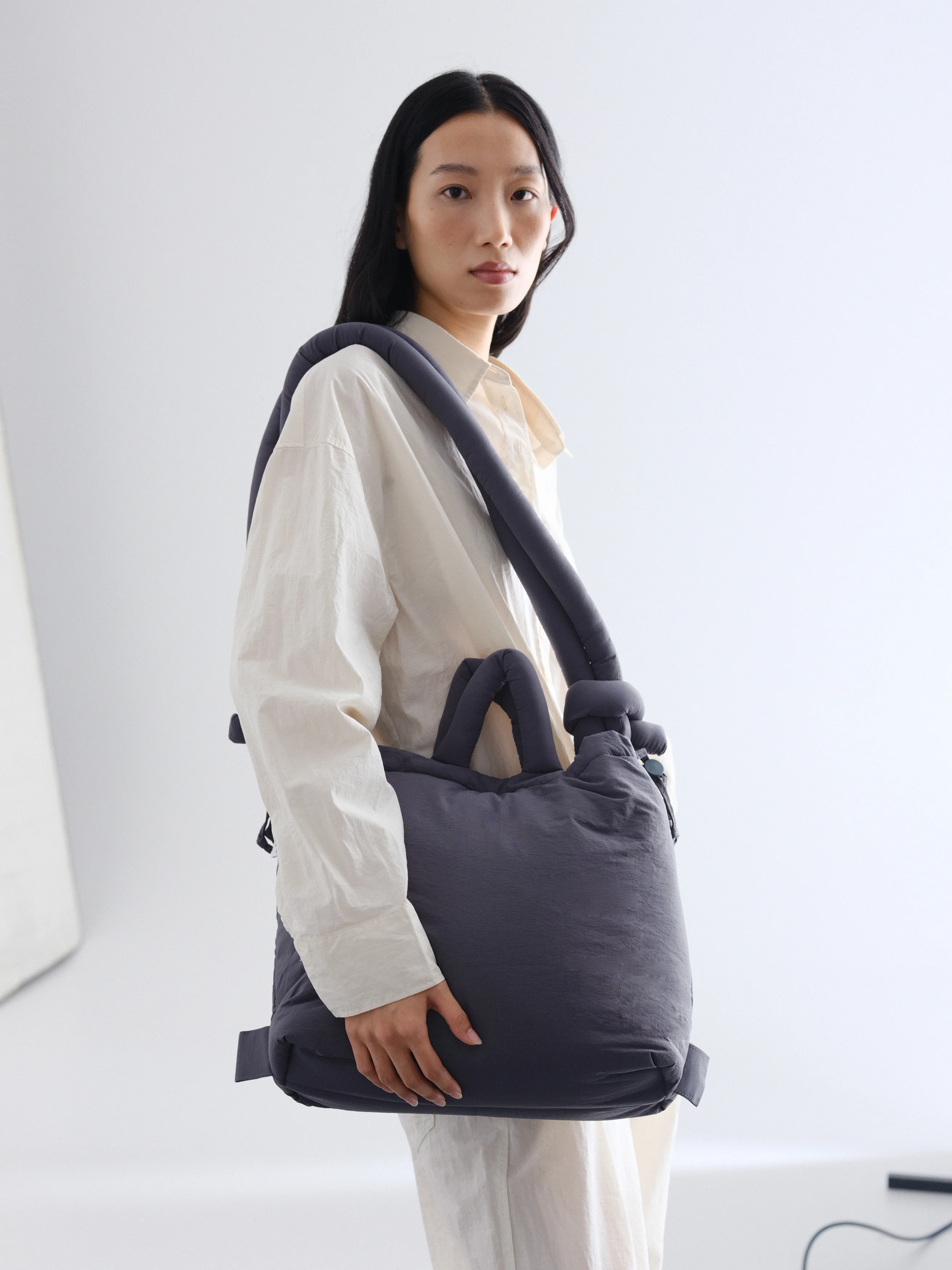 Ona Soft Bag - Image 31