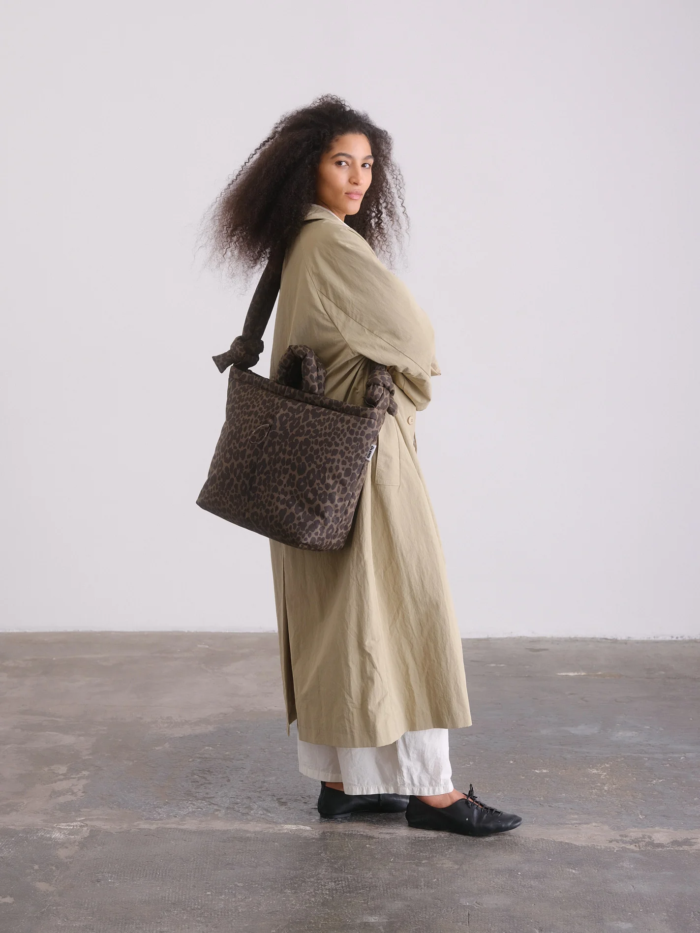 Ona Pro Soft Bag - Image 64