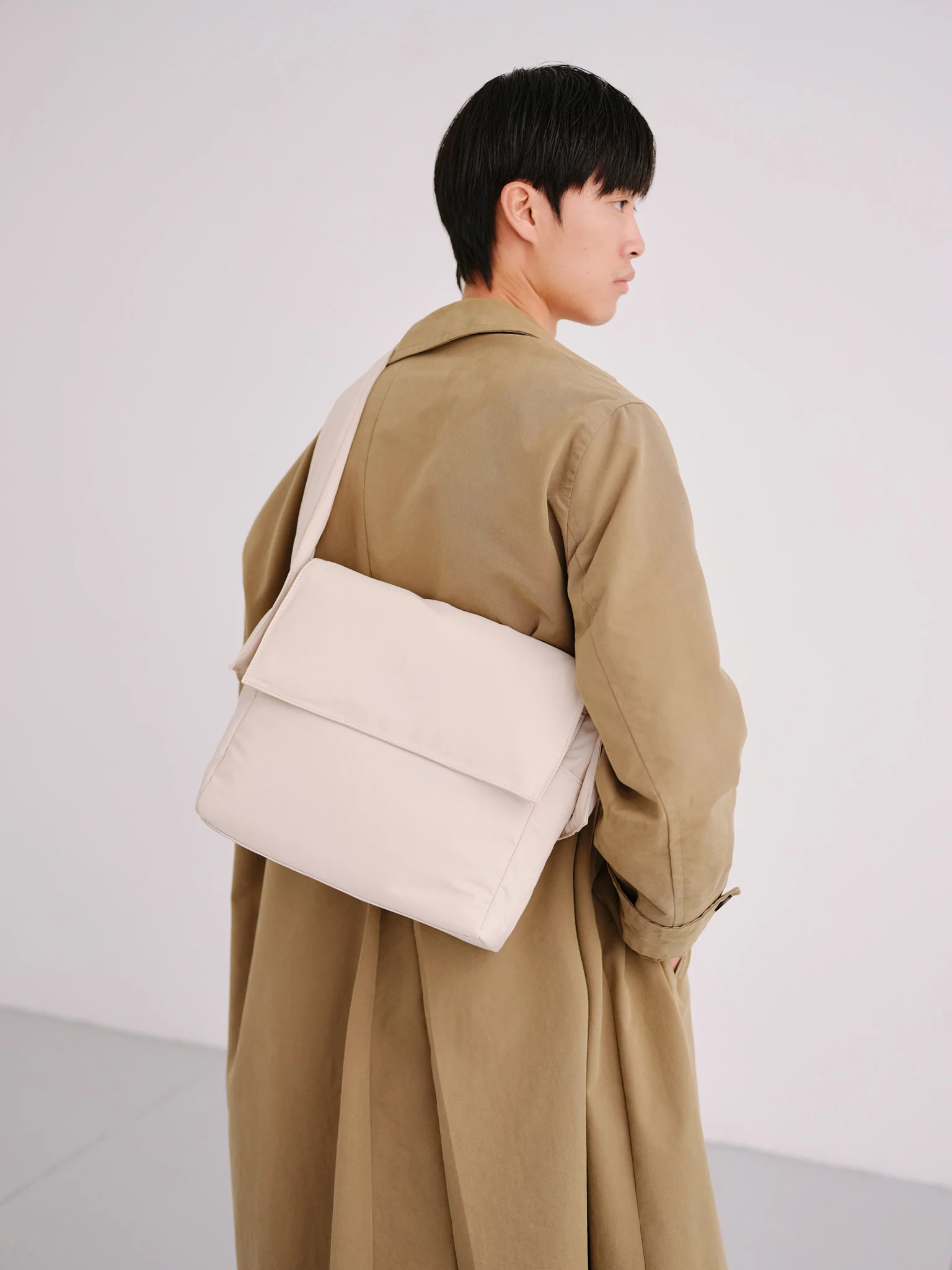 Querida Soft Bag - Image 10